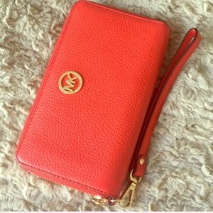 Michael Kors Wristlet